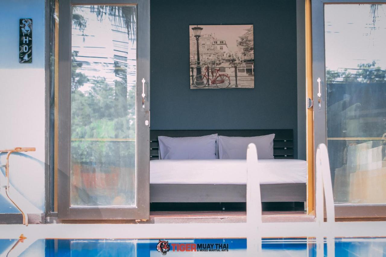 Tiger Hillside Hotel Phuket